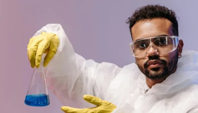 مراقبت از چشم با عینک های ایمنی